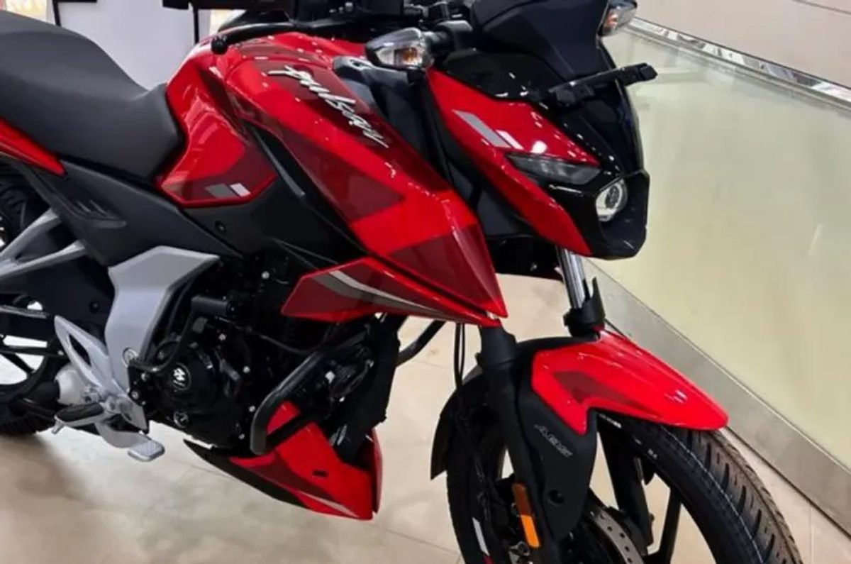 Bajaj pulsar n150