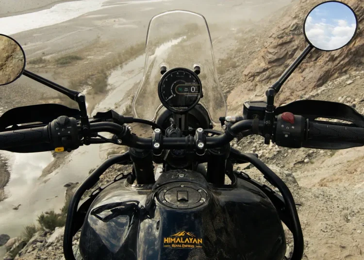 royal enfield himalayan 452 tft instrument cluster