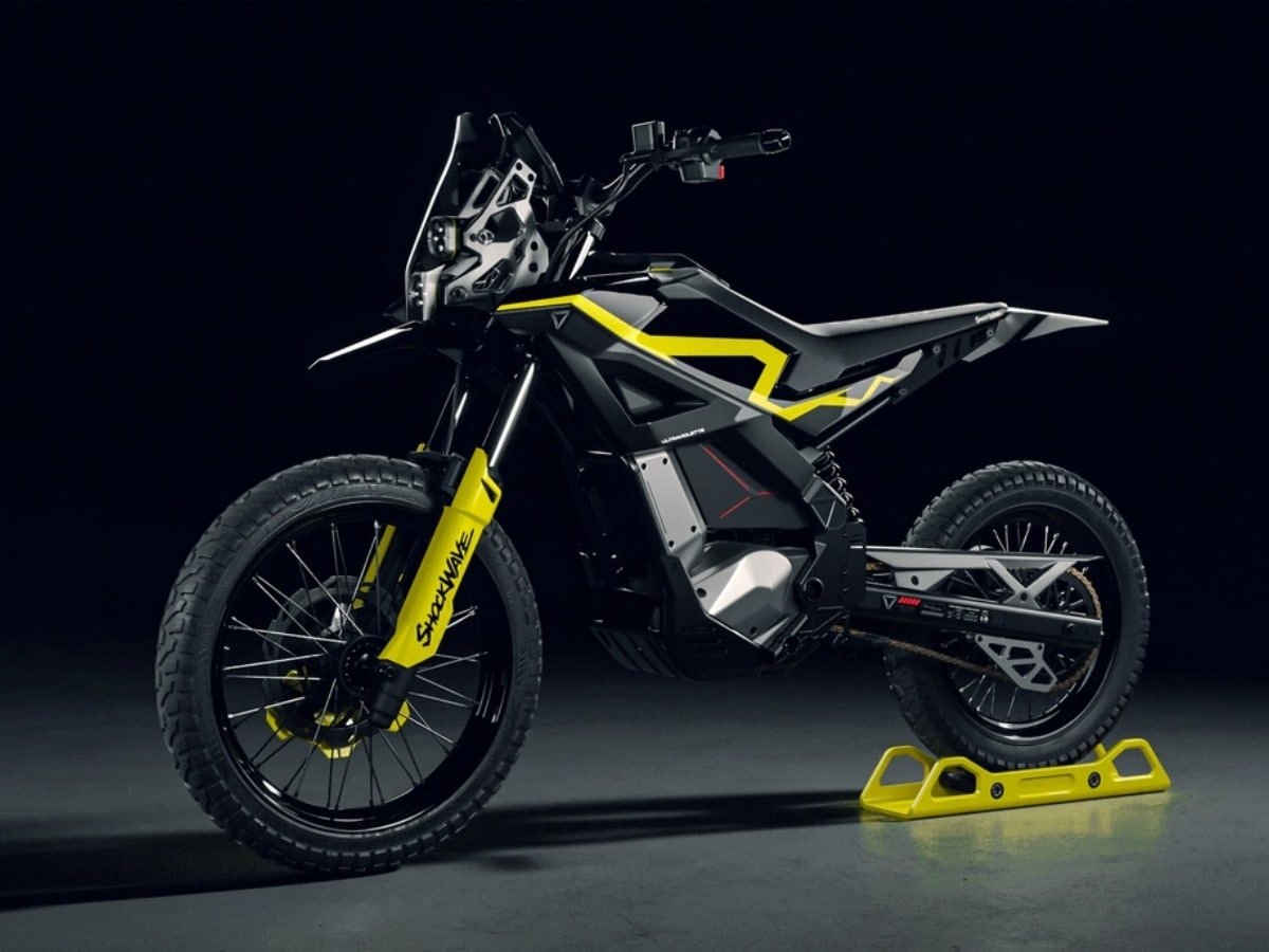 Ultraviolette Shockwave