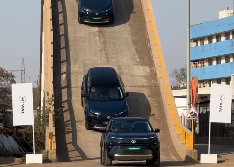 டாடா ஹாரியர் இவி