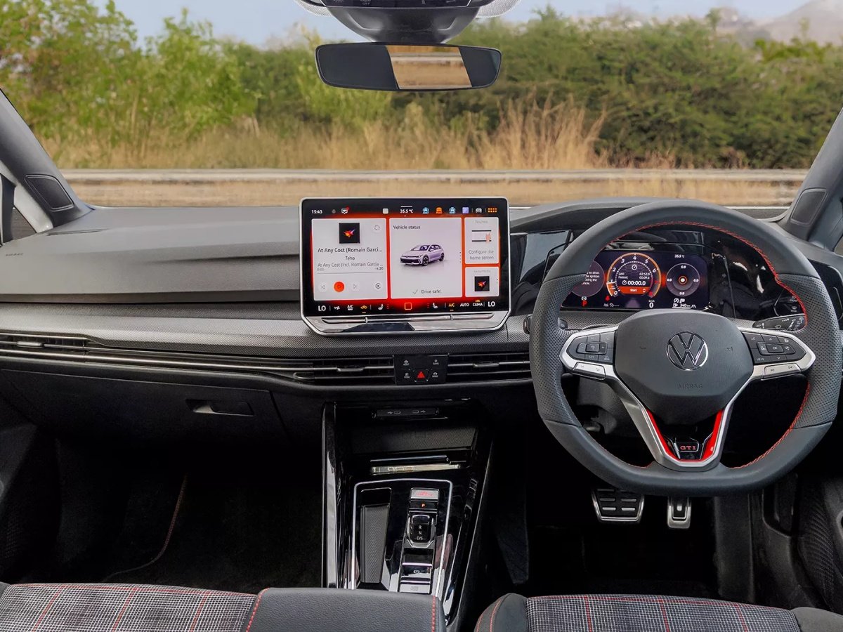 vw golf gti interior