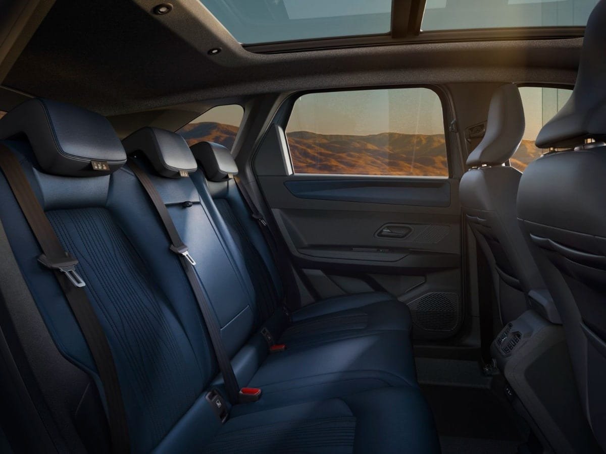 Renault Boreal 7 seater