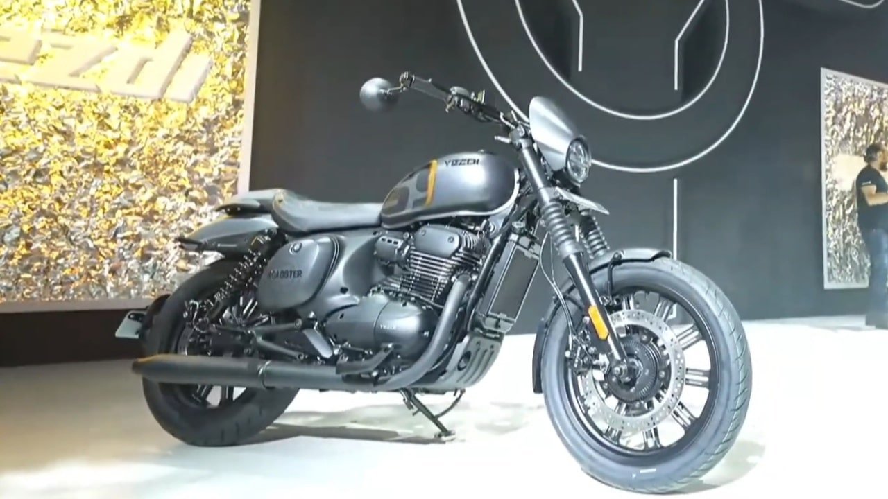 யெஸ்டி ரோட்ஸ்டெர்