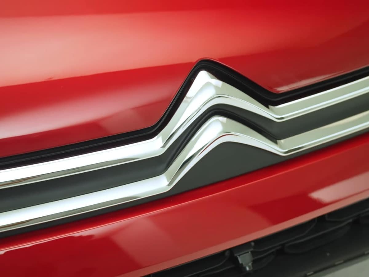 citroen c3x teased