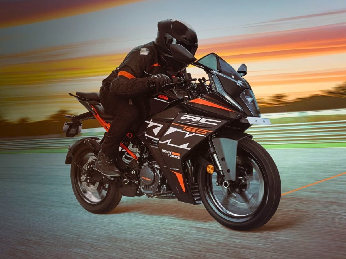 ktm rc 160 launched
