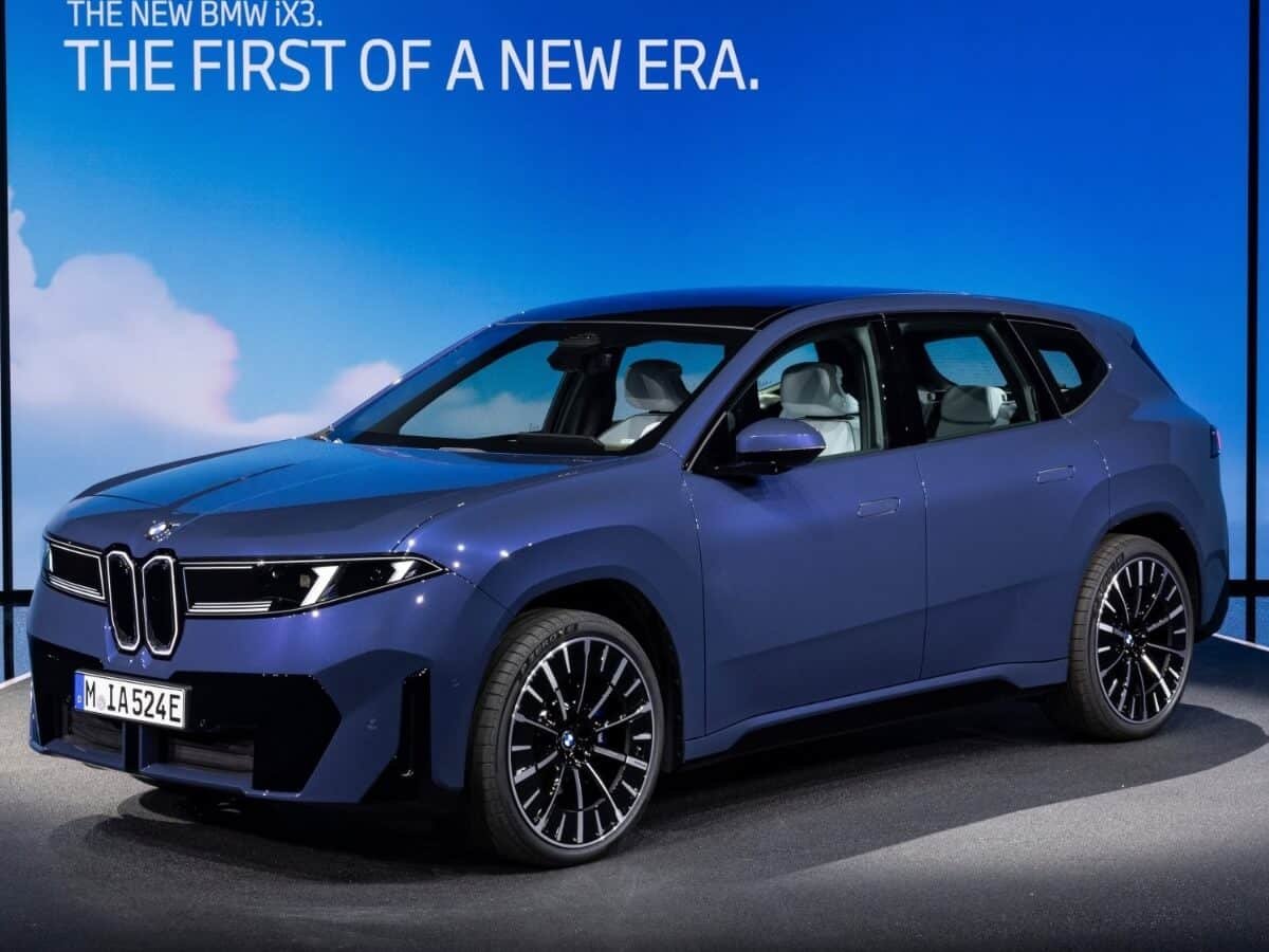 பிஎம்டபிள்யூ iX3