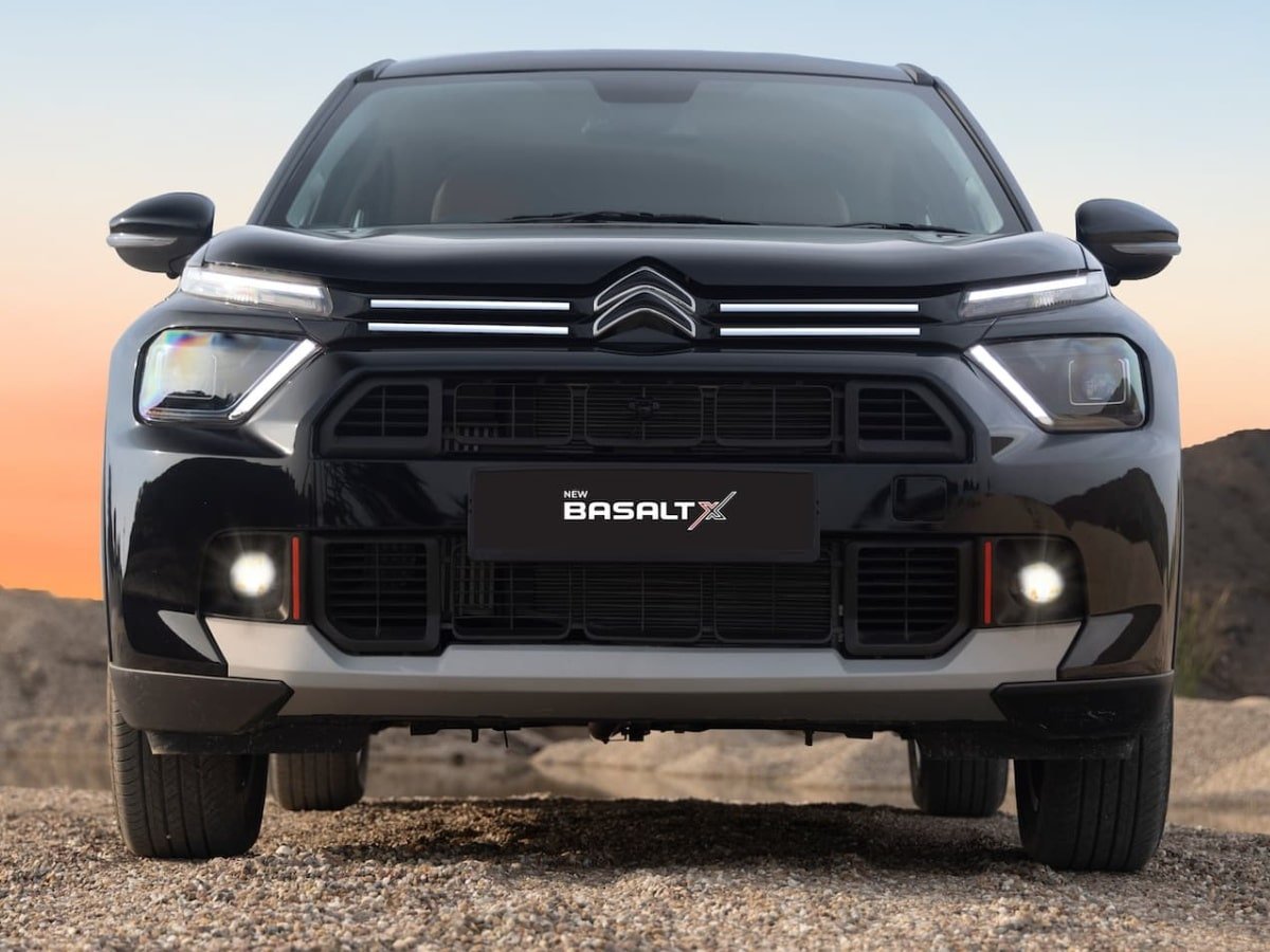 citroen basalt x front view