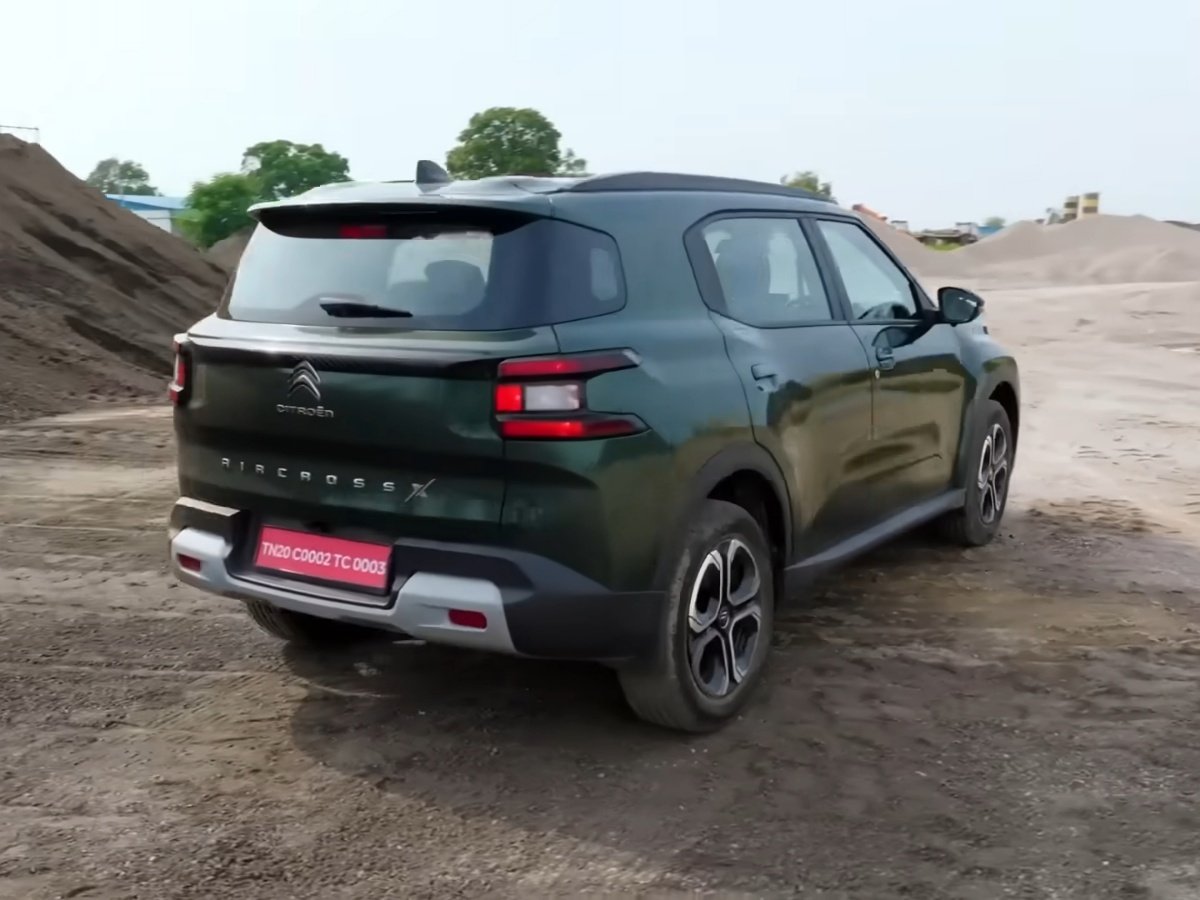 சிட்ரோயன் ஏர்கிராஸ் X விலை