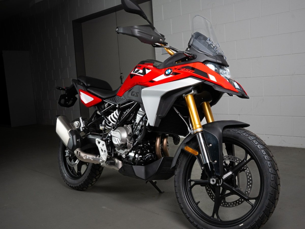 BMW F 450 GS bike