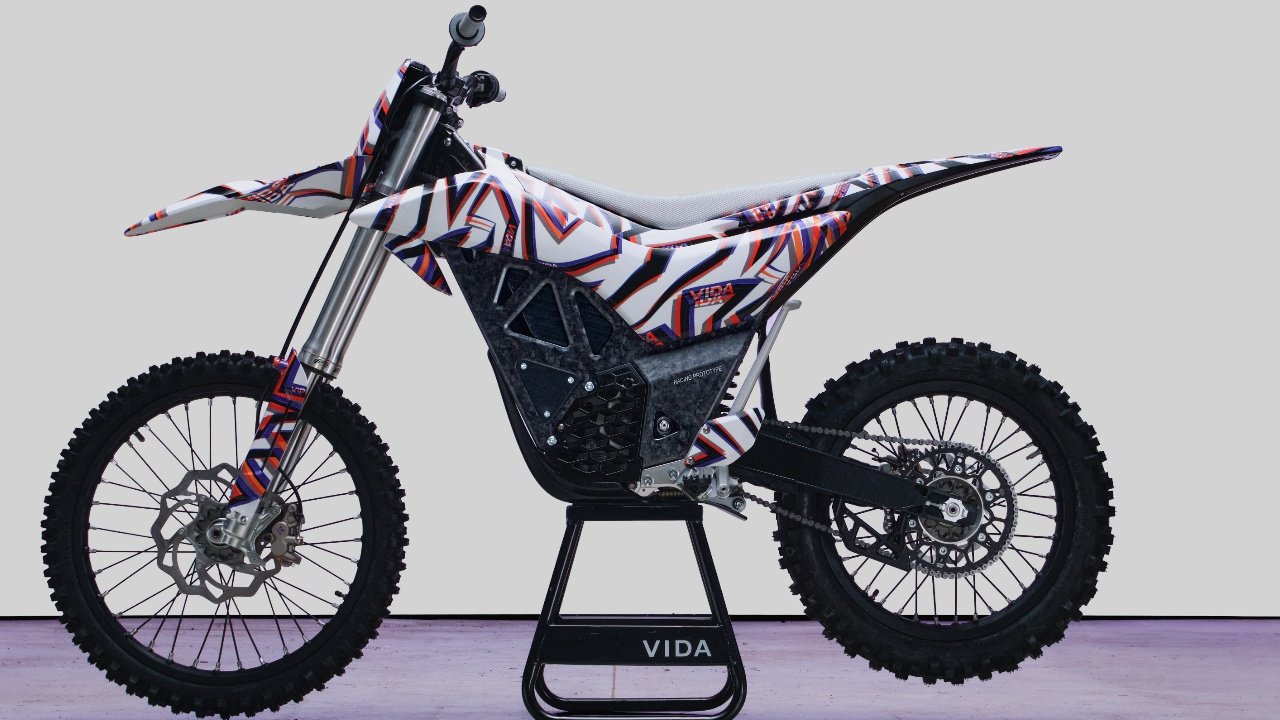 hero VIDA dirt e mx7 bike
