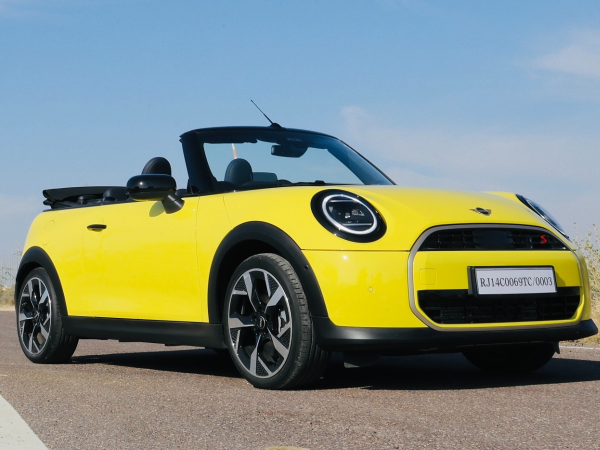 mini cooper s Convertible Launched