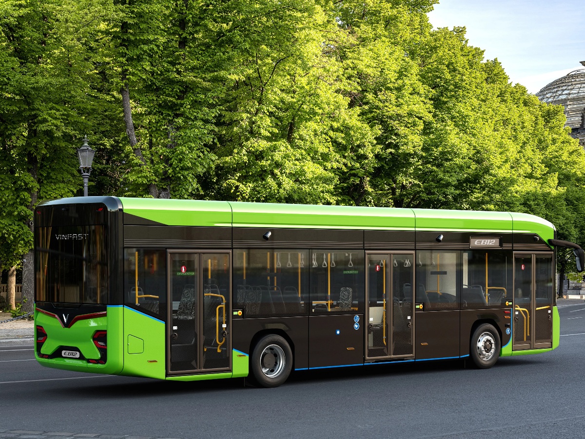 vinfast eb12 electric bus