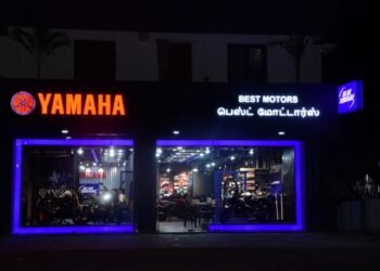 காரைக்குடி & அறந்தாங்கியில் யமஹா ‘ப்ளூ ஸ்கொயர்’ ஷோரூம் துவக்கம்