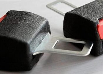 Fake seat belt clips, seat belt alarm stoppers banned