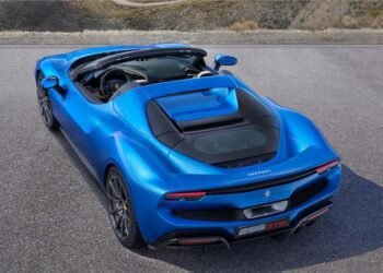 ₹ 6.24 கோடியில் ஃபெராரி 296 GTS விற்பனைக்கு வந்தது