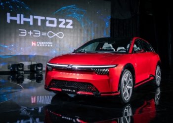 தமிழ்நாட்டில் எலக்ட்ரிக் வாகன தொழிற்சாலையை துவங்கும் ஃபாக்ஸ்கான்