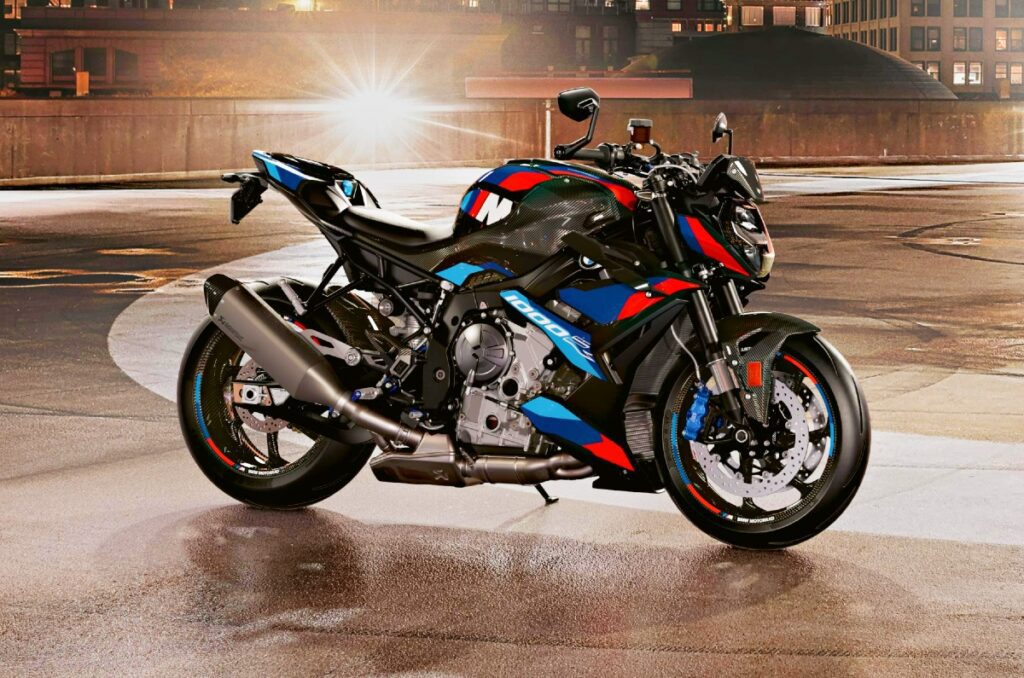 bmw m 1000 r