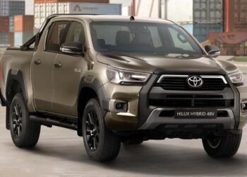 toyota hilux hybrid 48v