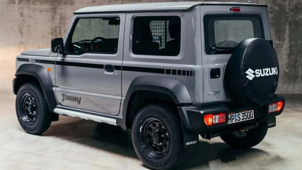 suzuki Jimny Horizon edition rear