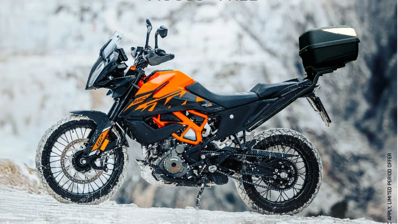 Ktm adventure 390 with top