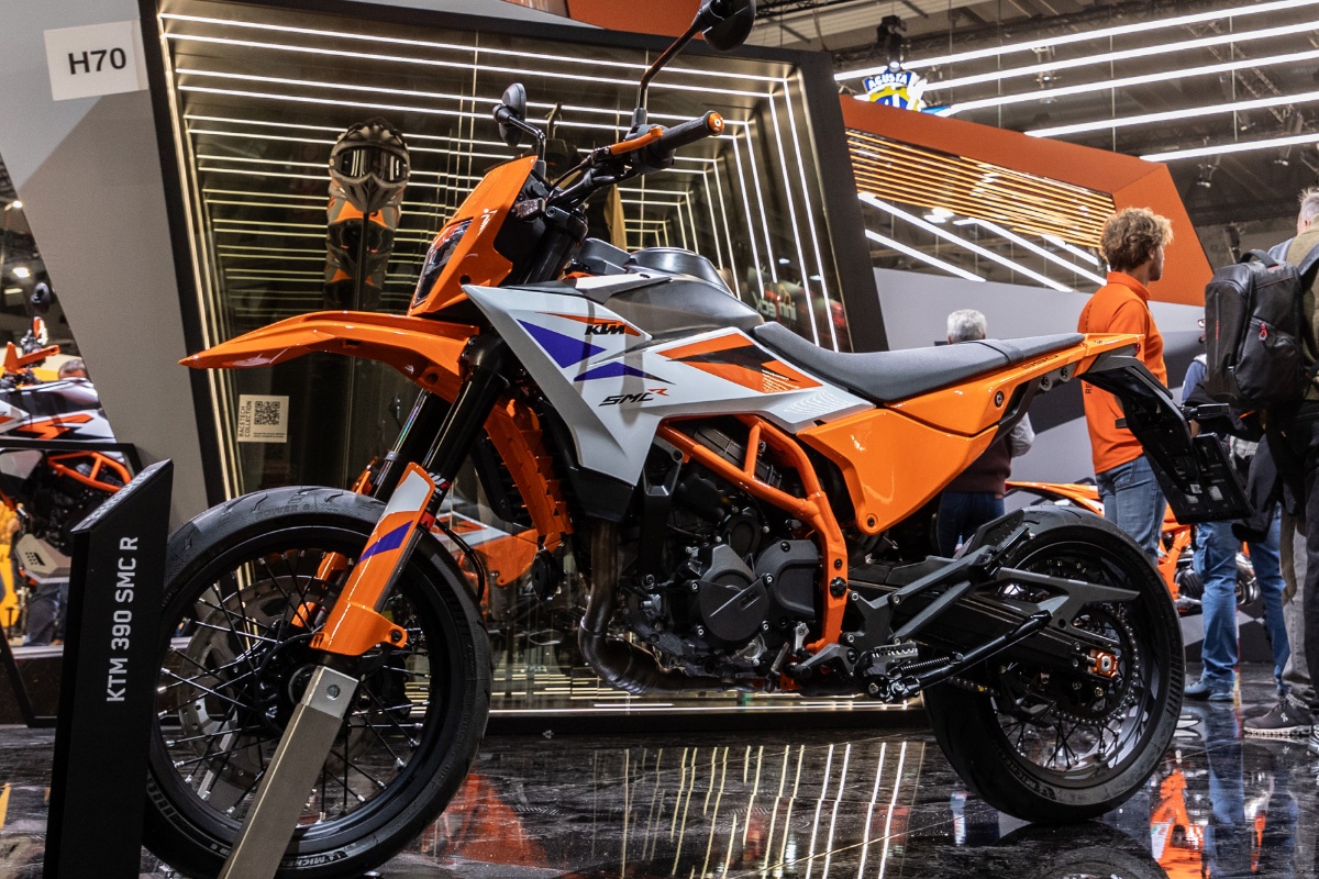 2025 ktm 390 smc r