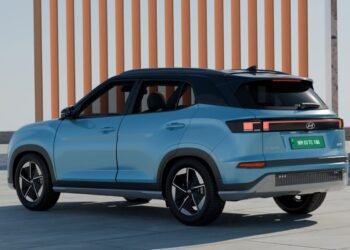 hyundai creta ev rear view