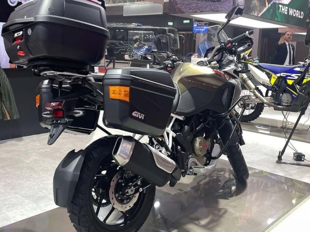 டிவிஎஸ் அப்பாச்சி RTX 300 BIKE