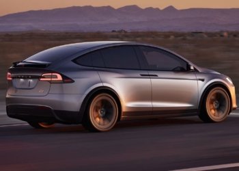 இந்தியாவில் டெஸ்லா மின்சார கார்கள் அறிமுகம் எப்பொழுது..?