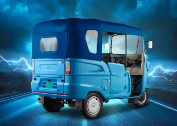 bajaj gogo p7012 electric 3 wheeler