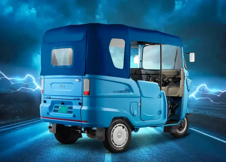 bajaj gogo p7012 electric 3 wheeler