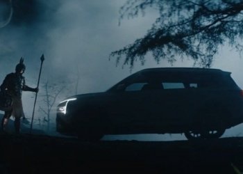 kia clavis teased