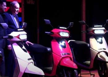 kinetic dx electric scooter