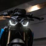 BMW S 1000 R. headlight